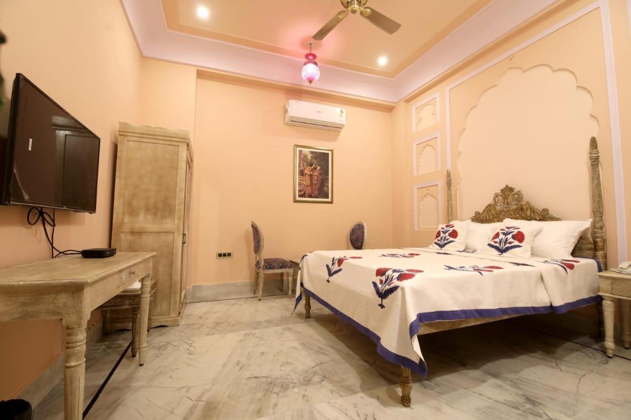 Hotel Raj Rajeshwari Haveli Jaipur Habitación foto